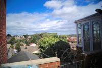 3 Bed House with Exceptional view - B&B