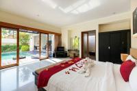 1BR Villa Massive Pool @Seminyak PB - B&B
