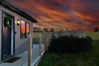 Heron Lodge, 10 Roadford Lake Lodges - B&B