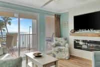 Oceans Pointe Nantucket inspired condo on the bay - Bed and Breakfast