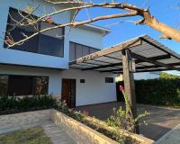 B&B Guanacaste - Tropical Hideaway with SharePool in Secure Condo, LIR - Bed and Breakfast Guanacaste