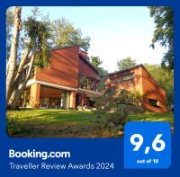 Green Hill Guest House and Apartment - B&B