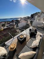 Apartments Tino - Bed and Breakfast Hvar