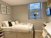 HNFC Stays - Central Business Studio w/ gym - B&B Newcastle upon Tyne