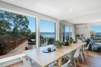 House on the Hill with a View-Sleeps 12 - Ferienwohnung Hobart