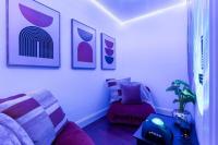 Large Groups' Luxury House - Pool - Sleep 22 - Bed and Breakfast Round Rock