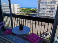Appartement avec WIFI, climatisation et parking - 400m de la plage - FR-1-776-15 - B&B Saint-Cyprien