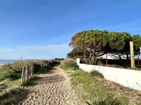 Maison confortable face à la mer, 7 couchages, terrasse, jardin, wifi, parking, animaux acceptés - FR-1-224B-211 - B&B