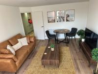 Large One Bed Basement Apartment - Ferienwohnung Lowestoft