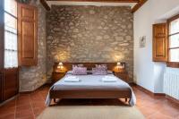 B&B Capmany - Hostal Can Xicu - Bed and Breakfast Capmany