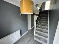 Heaven's way Heathrow Near Windsor & Legoland Parking for 5 cars - Ferienwohnung