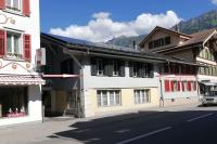 NEW.. Matten Central Family Suite, sleeps 4 - Ferienwohnung Matten bei Interlaken