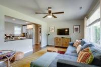 1-Story Home, Fenced Yard, Grill, Firepit, Parking, Sleeps 10, Pet-Friendly, Smart TVs, 10 Mins to Nissan Stadium & Five Points, Cozy Bedrooms, Outdoor Fun, Perfect for Families & Groups - Ferienwohnung Nashville