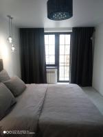 Apartamento con balcón