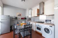 Port et Littoral * Proche plage * Central * loggia - Chambres d’hôtes La Grande-Motte