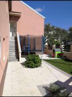 Apartmani Milat - Ferienwohnung