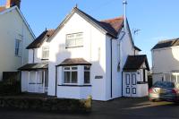 Lovely family holiday home near Benllech Beach - Chambres d'hôtes Benllech