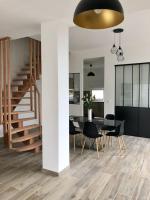 Grange 5 minutes du centre-ville et gare avc wifi - B&B