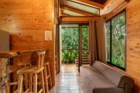 Cabaña El Manzano: Vistas increíbles y Mirador - Chambres d'hôtes Turrialba