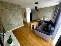 Jurajska Plaza - Nowoczesny apartament z osobną sypialnią, KLIMATYZACJA, Parking prywatny GRATIS - Kielce - Chambres d'hôtes Kielce