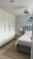 Double bedroom with private bathroom close to city center - Chambres d’hôtes