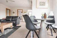 CBD Apartment with WiFi & Parking - B&B
