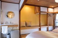 Suite with Mountain View