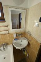 Camera Tripla con Bagno in Comune