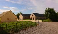 B&B Cirencester - Luxury Lodge @ Ewen Barn - private 5* retreat - Bed and Breakfast Cirencester