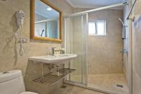 Elegant Double Room with Balcony