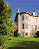 Luxury one bed garden flat-private parking - Chambres d’hôtes