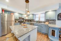 DePue Vacation Rental < 1 Mi to the Lake! - Chambres d'hôtes Depue