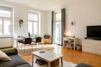 Savoir-Vivre in unserer zentralen Balkonwohnung - B&B Vienna