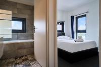 Euralille: Apartment with balcony! - Chambres d’hôtes Lille