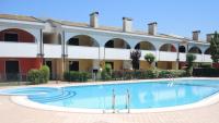 Cozy flat with pool 500m from the golden beach - B&B Bibione