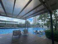 42nd Floor Condo with Pool at Horizon 101 Tower 2 - Chambres d'hôtes Cebu