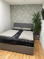 Bungalow am Donaupark - B&B Regensburg