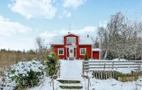 B&B Anderstorp - Awesome Home In Anderstorp With House A Panoramic View - Bed and Breakfast Anderstorp