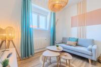 2 bedroom apartment near tram, CHR + parking - Chambres d’hôtes Roubaix