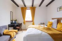 B&B Rhens - Townhaus-8 Bedrooms, Sauna & Weinkeller - Bed and Breakfast Rhens