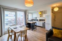 B&B Lille - Apartment balconyparking space near train station - Bed and Breakfast Lille