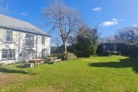 Large Period House in Mullion - B&B
