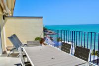 B&B Sitges - Marina Duplex by Hello Homes Sitges - Bed and Breakfast Sitges