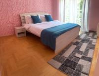 Charming Modern Condo near City Center Free Parking & Fully Equipped - Bed and Breakfast Skopje