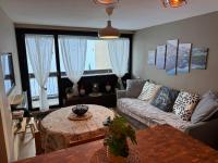 Appartement Les Chalmettes 4 Personnes au pied des Pistes Wifi - Balcon - Parking - B&B Montgenèvre