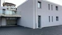 Grand appartement proche de Délemont avec terrasse by Stay Swiss - B&B