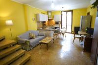 B&B Caponago - Case Ospitali - Corte Nuova appartamento in corte storica con due camere e due bagni - Bed and Breakfast Caponago