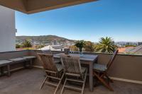 B&B Cape Town - 2 Bedroom Apartment With Amazing City Views - Bed and Breakfast Cape Town