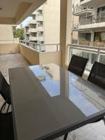 Athens Gate Acropolis Two bedroom apartment - Chambres d’hôtes Athènes