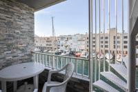 WELCS APARTAMENTO 118 EMP con vistas al canal - Bed and Breakfast Empuriabrava